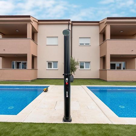 Apartmani Villa Ruby Linardici Exterior photo