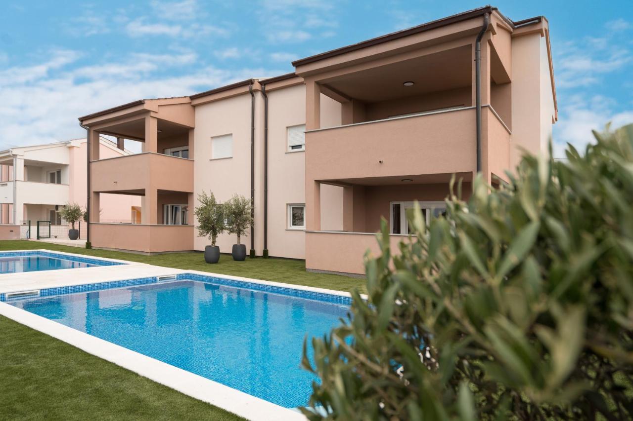 Apartmani Villa Ruby Linardici Exterior photo